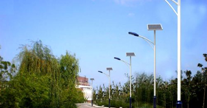 太陽能路燈維護(hù)注意事項